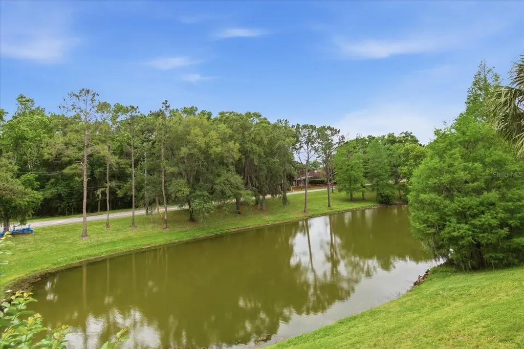 2504 Grassy Point Drive Lake Mary FL 32746