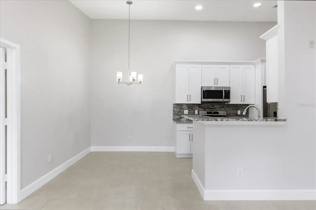 2504 Grassy Point Drive Lake Mary FL 32746