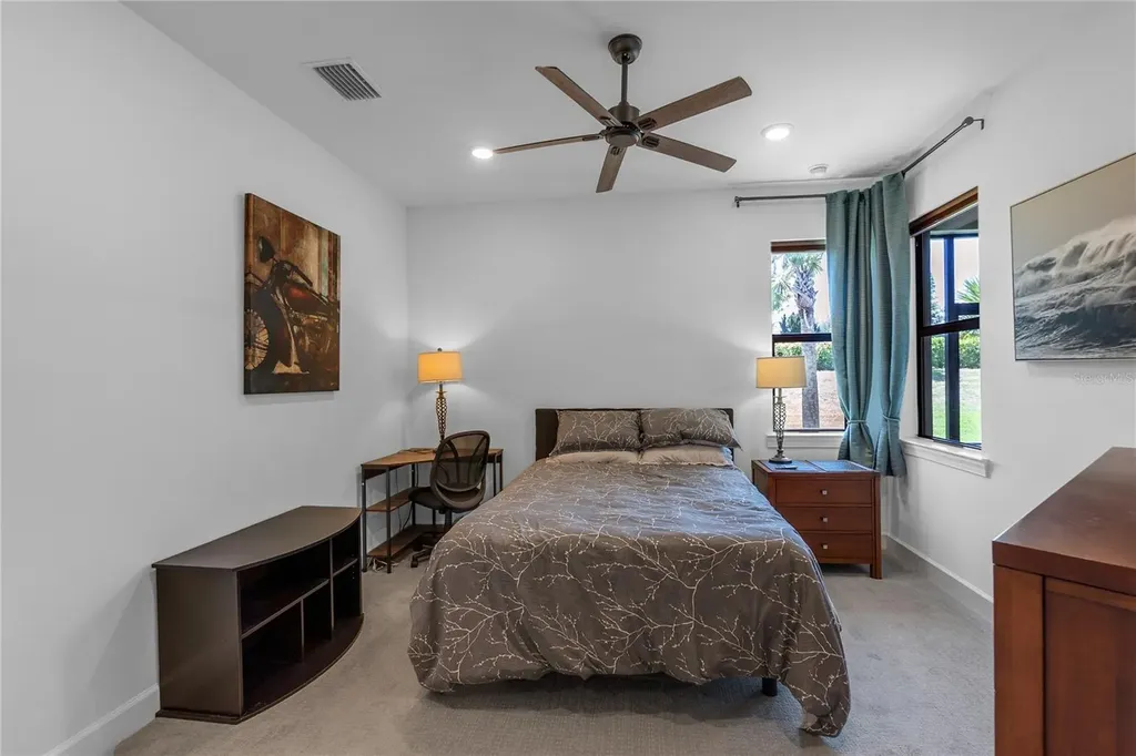 7660 Summerland Cove Bradenton FL 34202