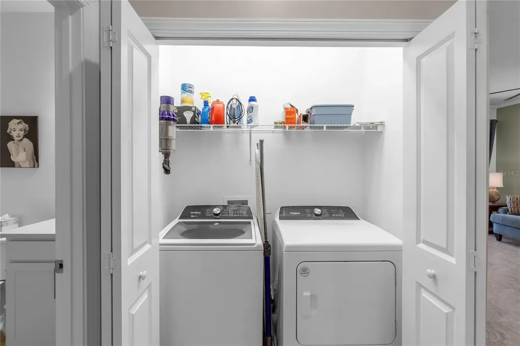 7660 Summerland Cove Bradenton FL 34202