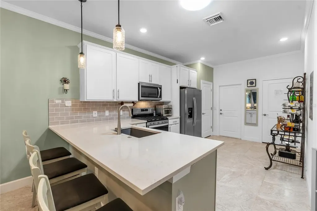 7660 Summerland Cove Bradenton FL 34202