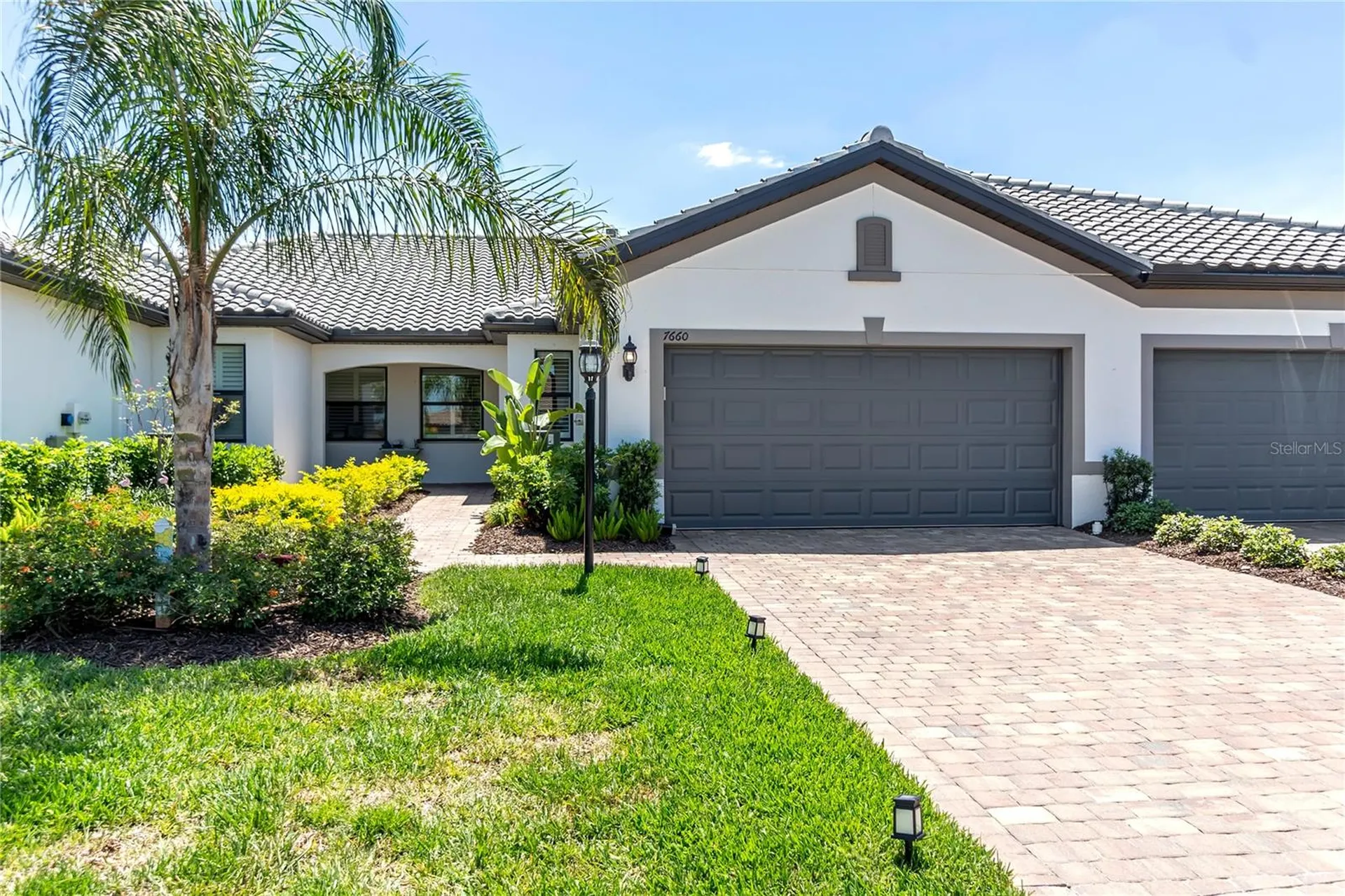 7660 Summerland Cove Bradenton FL 34202
