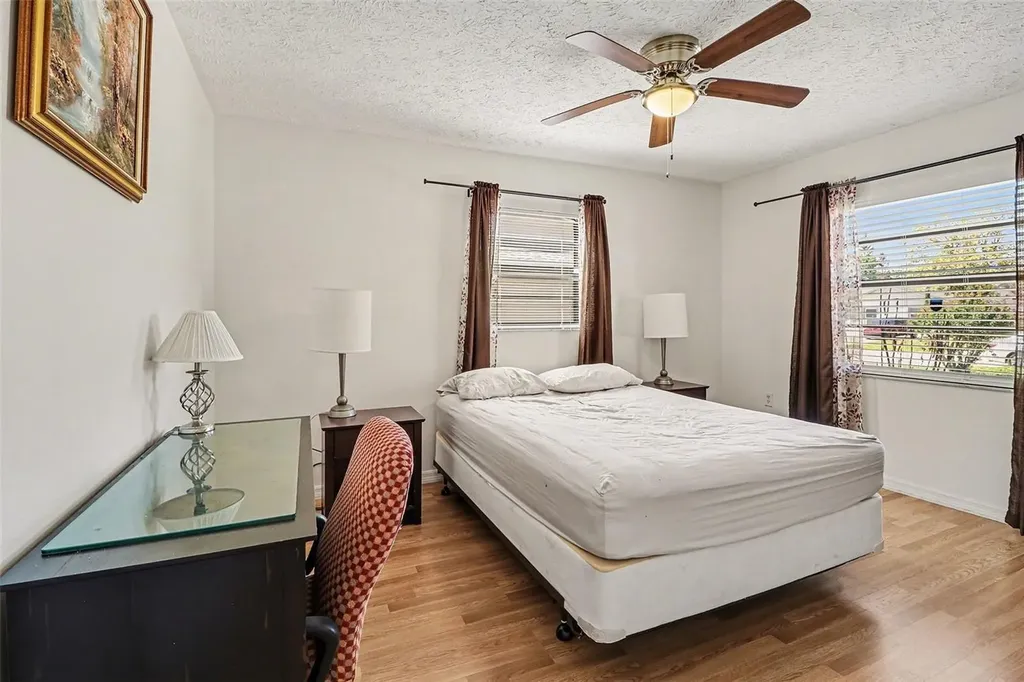 10214 Brownwood Avenue Orlando FL 32825