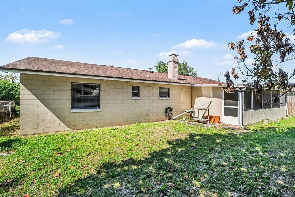 10214 Brownwood Avenue Orlando FL 32825