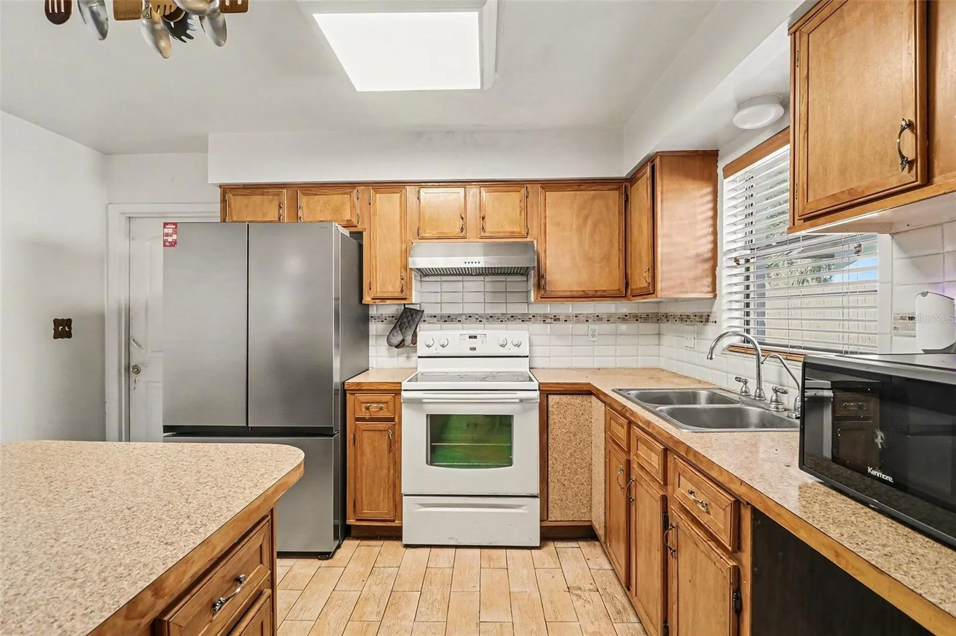 10214 Brownwood Avenue Orlando FL 32825