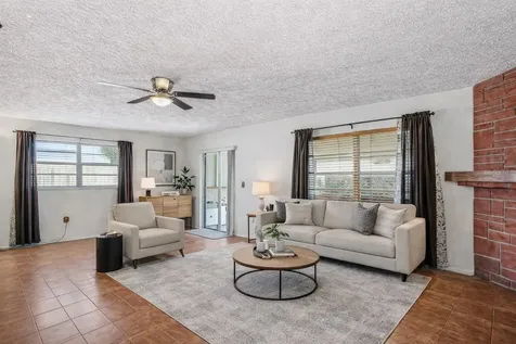 10214 Brownwood Avenue Orlando FL 32825