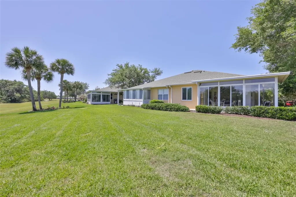 1205 Fairway Greens Drive Sun City Center FL 33573