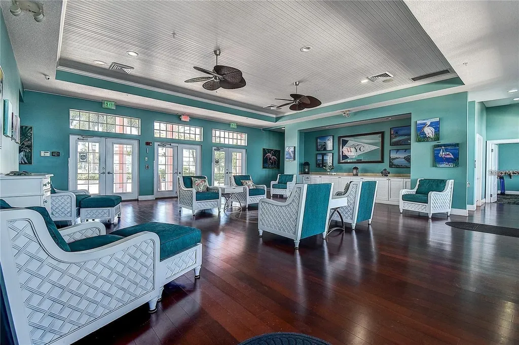 3873 Pompano Drive SE St Petersburg FL 33705