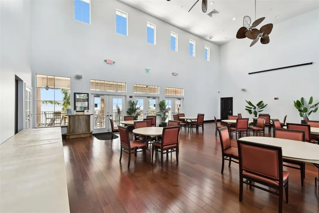 3873 Pompano Drive SE St Petersburg FL 33705