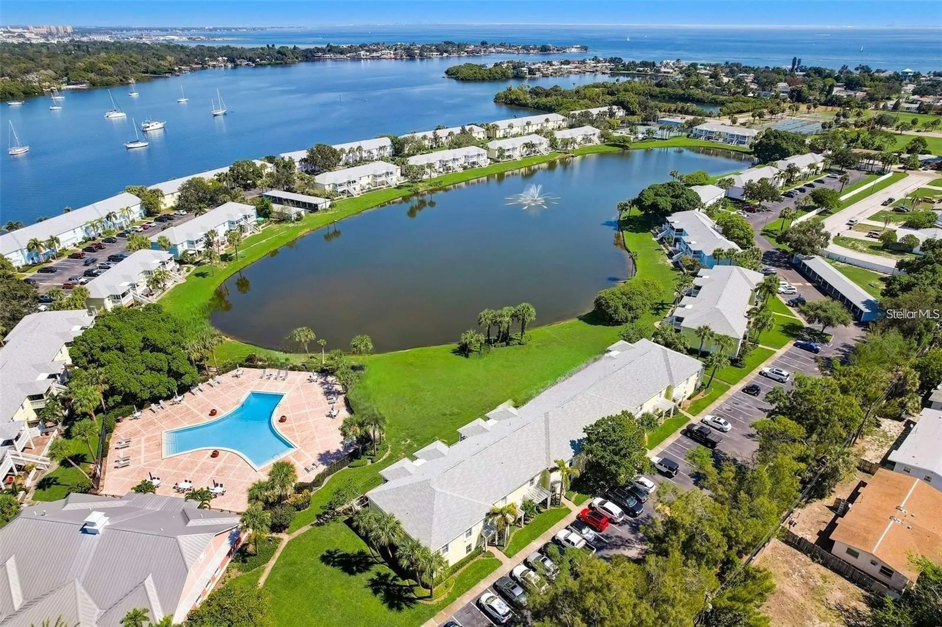 3873 Pompano Drive SE St Petersburg FL 33705