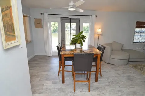 3873 Pompano Drive SE St Petersburg FL 33705