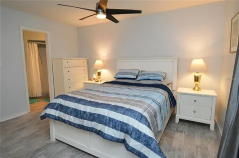 3873 Pompano Drive SE St Petersburg FL 33705