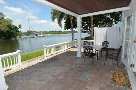 3873 Pompano Drive SE St Petersburg FL 33705