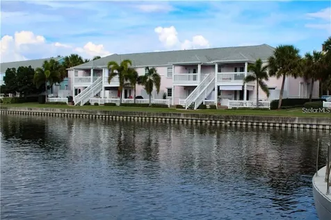 3873 Pompano Drive SE St Petersburg FL 33705