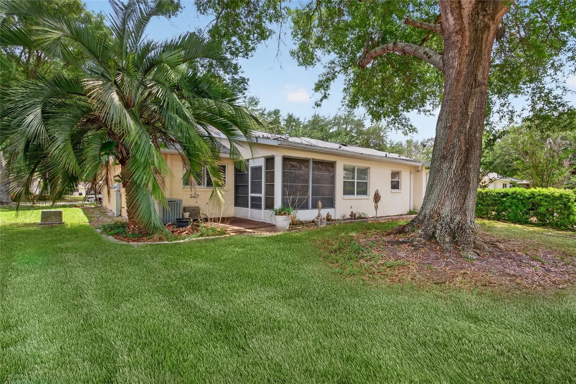 9722 SW 95th Court Ocala FL 34481