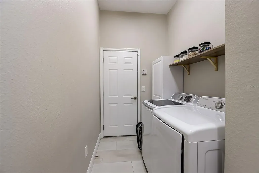 23338 Dinhurst Court Land O Lakes FL 34639