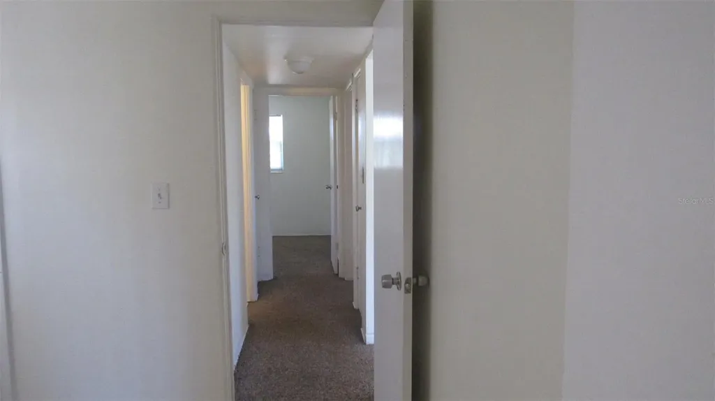 2211 Emory Avenue Bradenton FL 34207