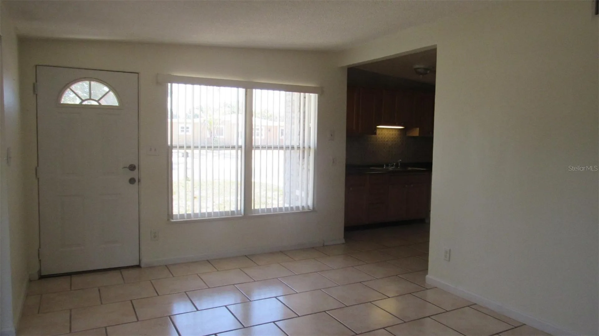 2211 Emory Avenue Bradenton FL 34207
