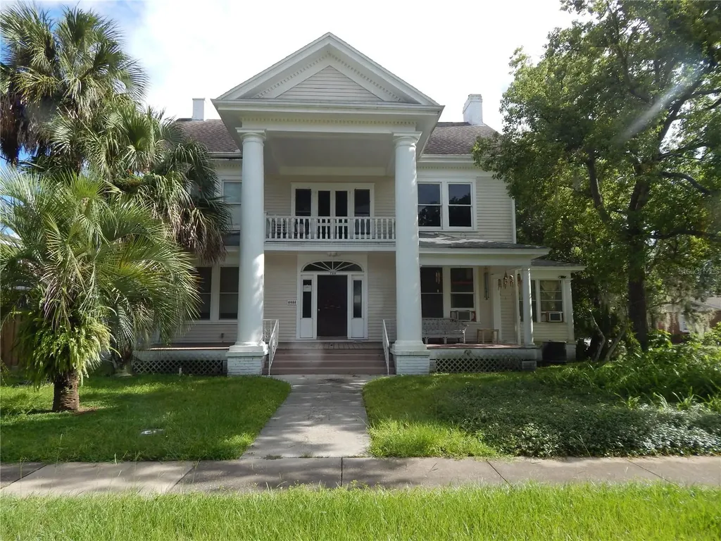 720 Verona Street Kissimmee FL 34741