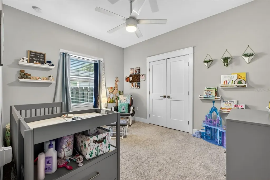 1137 55th Avenue N St Petersburg FL 33703