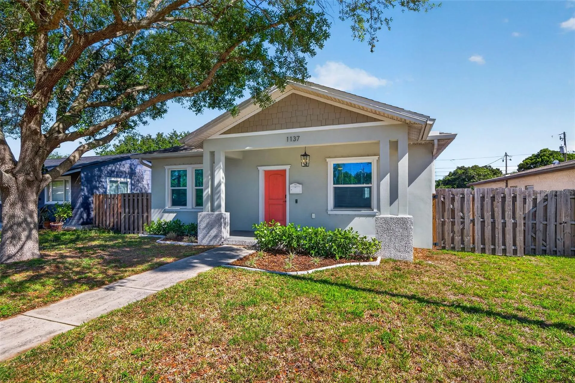 1137 55th Avenue N St Petersburg FL 33703