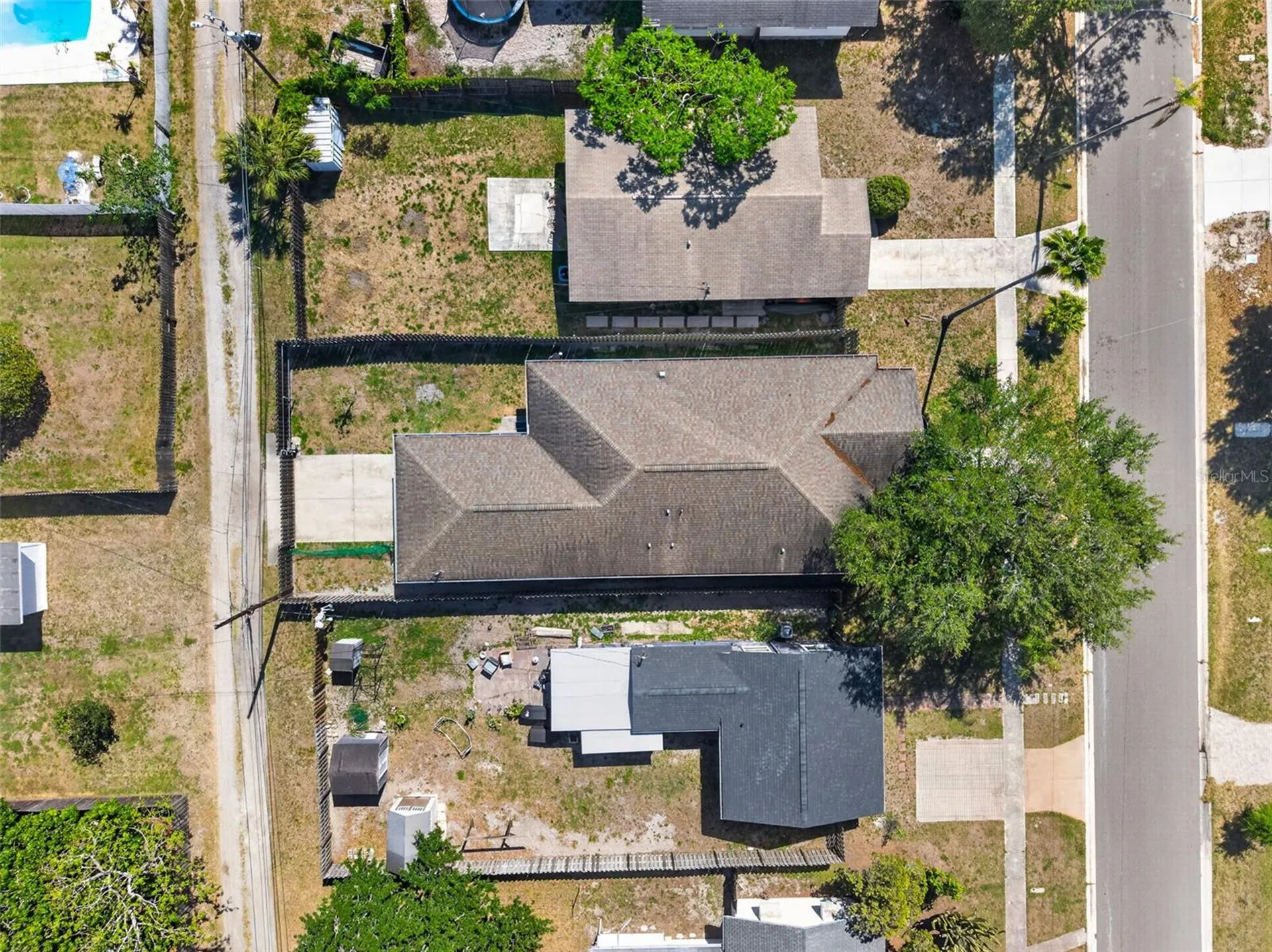 1137 55th Avenue N St Petersburg FL 33703