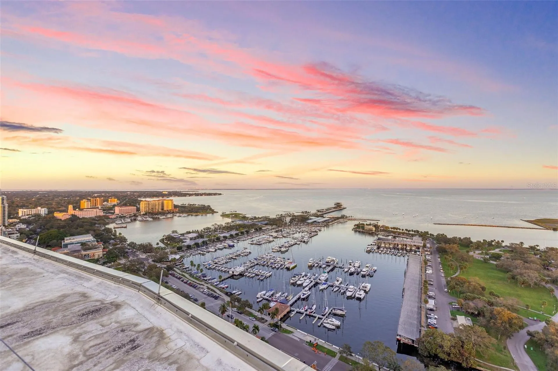 1137 55th Avenue N St Petersburg FL 33703