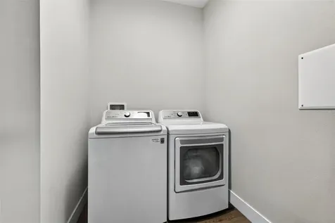 1137 55th Avenue N St Petersburg FL 33703