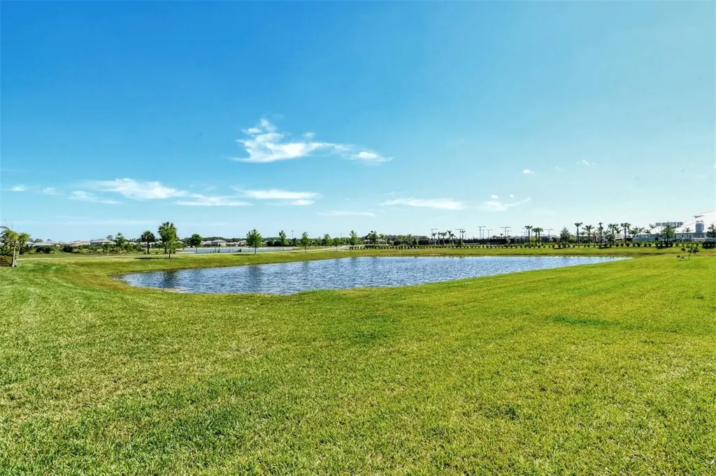 15957 Clear Skies Place Bradenton FL 34211