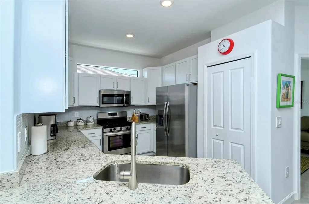 15957 Clear Skies Place Bradenton FL 34211