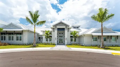 15957 Clear Skies Place Bradenton FL 34211