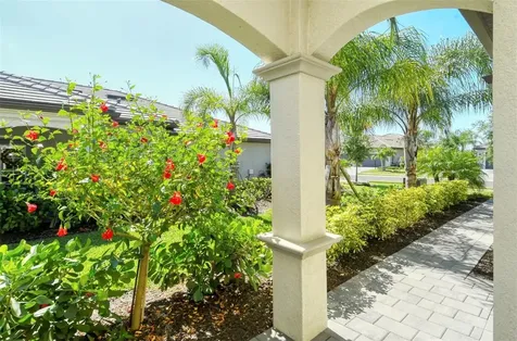 15957 Clear Skies Place Bradenton FL 34211