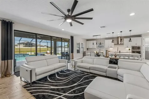 13154 Twin Bridges Drive Riverview FL 33579