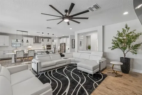 13154 Twin Bridges Drive Riverview FL 33579
