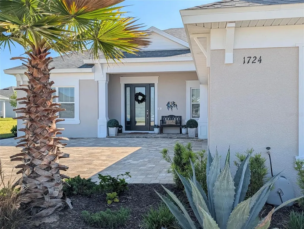 1724 Lake Reserve Drive Deland FL 32724