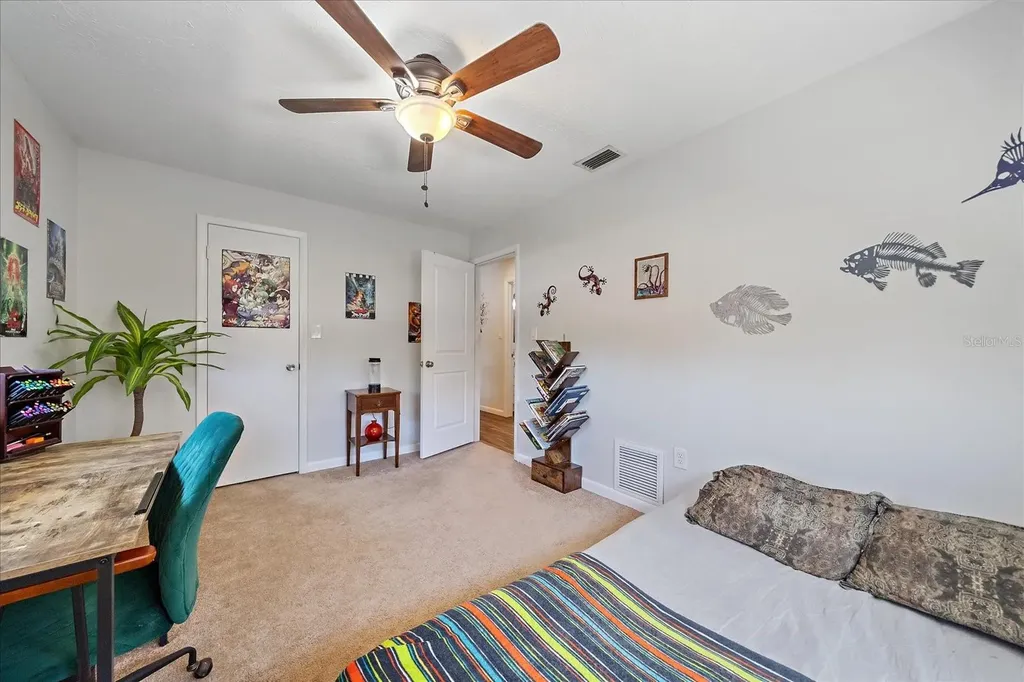 3247 Woodmont Drive Sarasota FL 34232