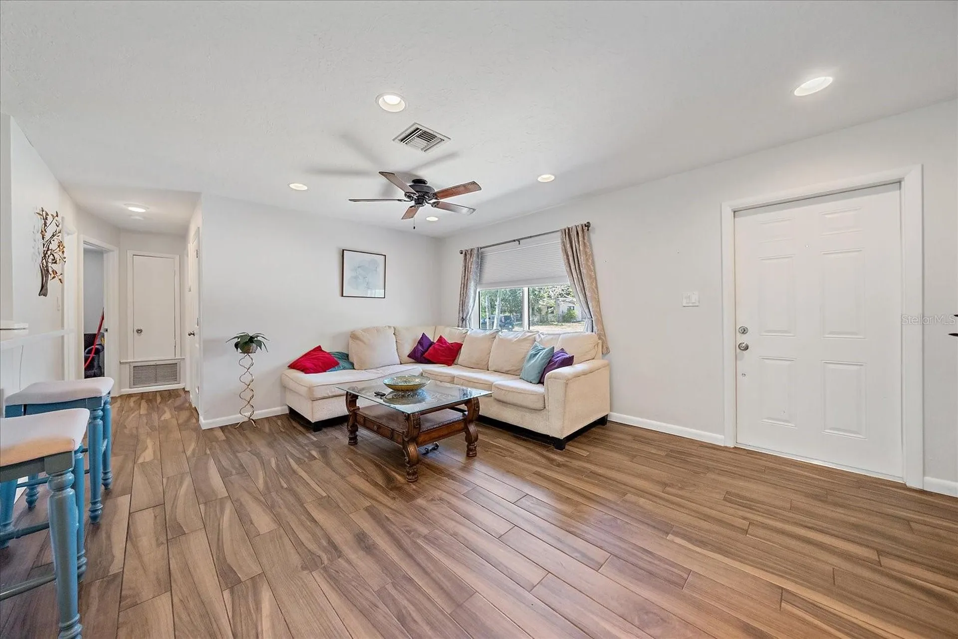 3247 Woodmont Drive Sarasota FL 34232