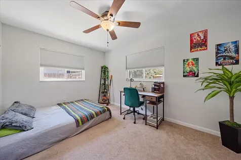 3247 Woodmont Drive Sarasota FL 34232