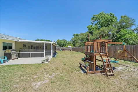 3247 Woodmont Drive Sarasota FL 34232