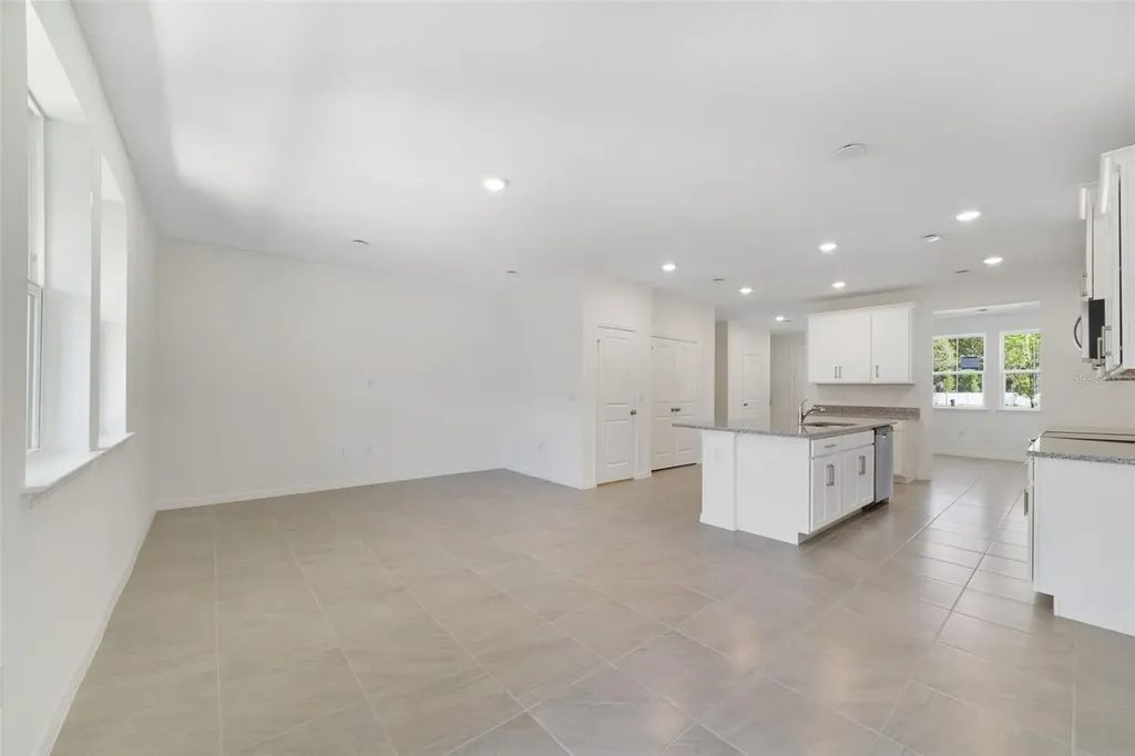 686 Lola Lane Oviedo FL 32765
