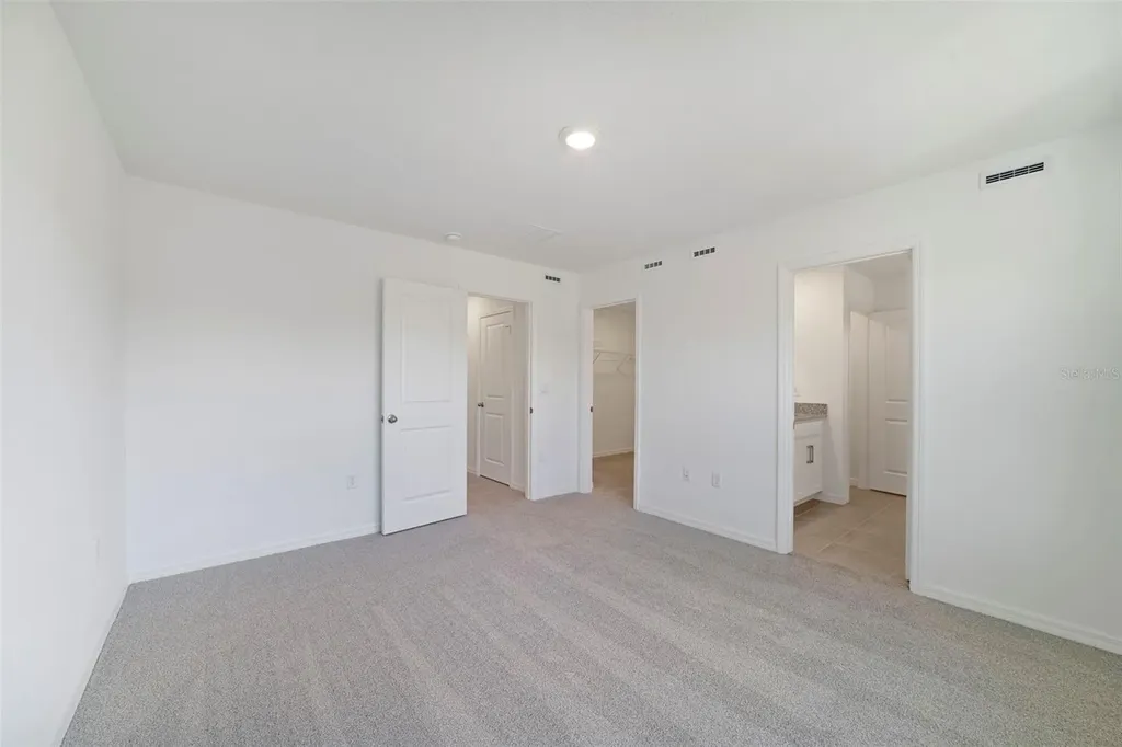 686 Lola Lane Oviedo FL 32765