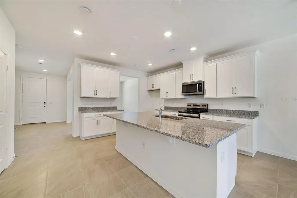 686 Lola Lane Oviedo FL 32765