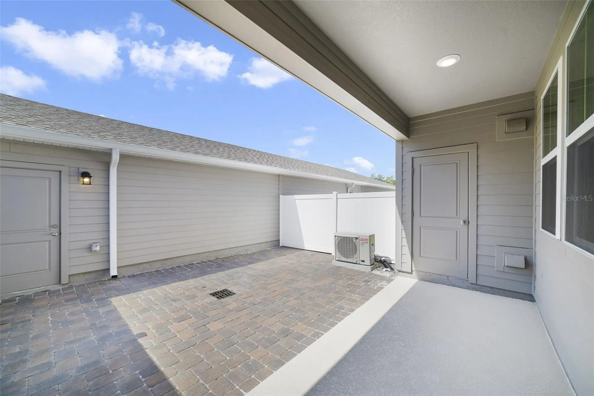 686 Lola Lane Oviedo FL 32765
