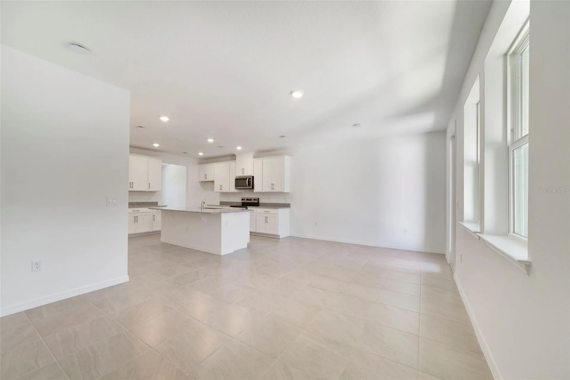 686 Lola Lane Oviedo FL 32765