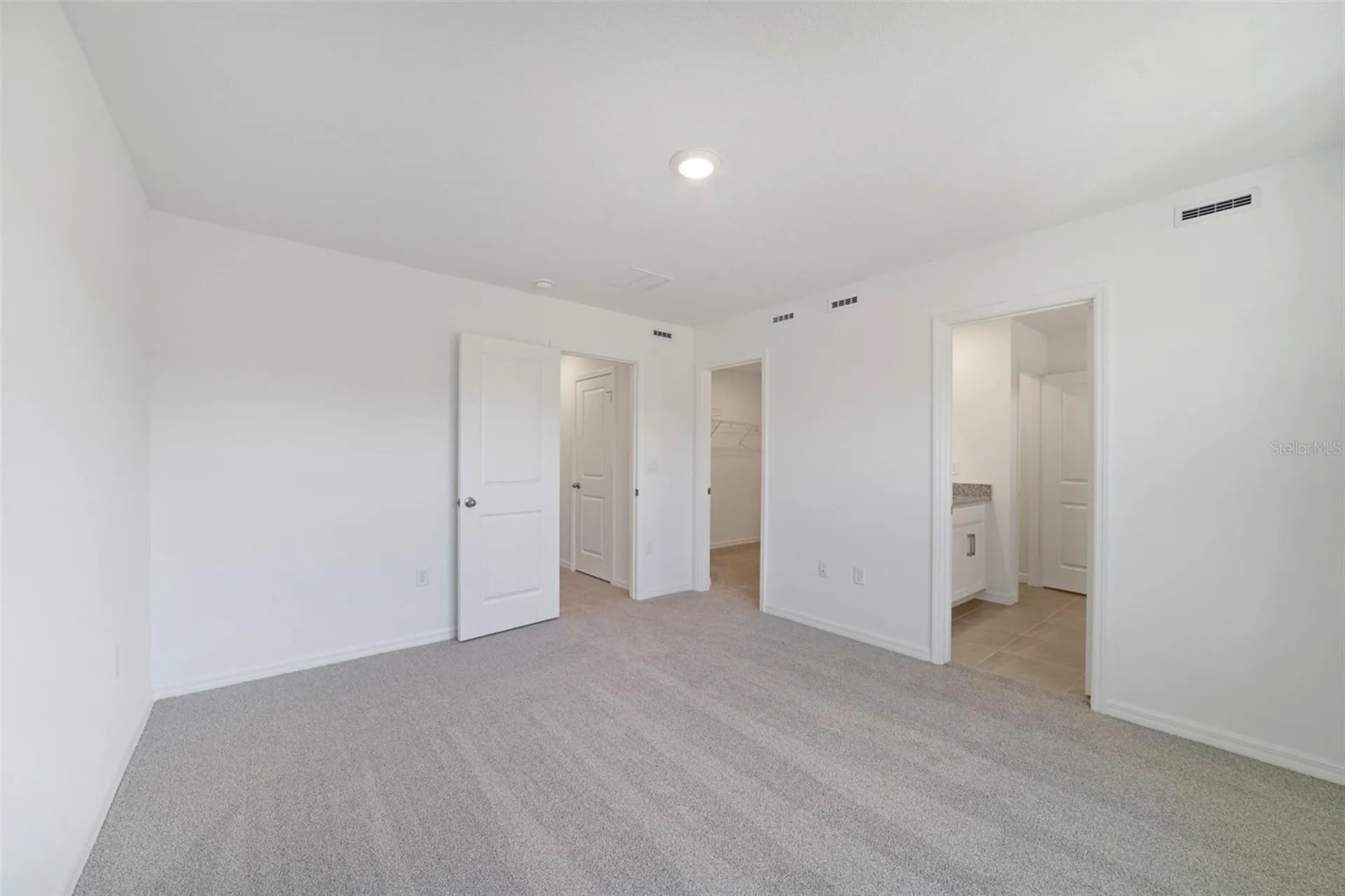 686 Lola Lane Oviedo FL 32765