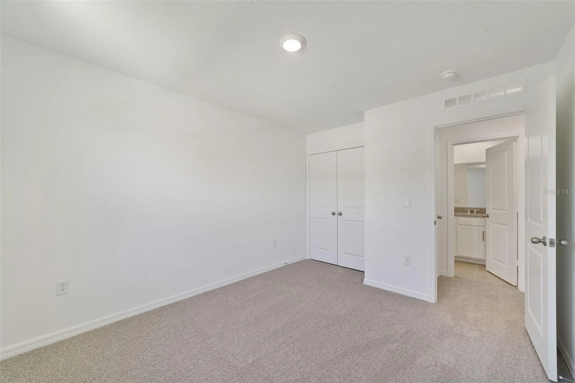 686 Lola Lane Oviedo FL 32765