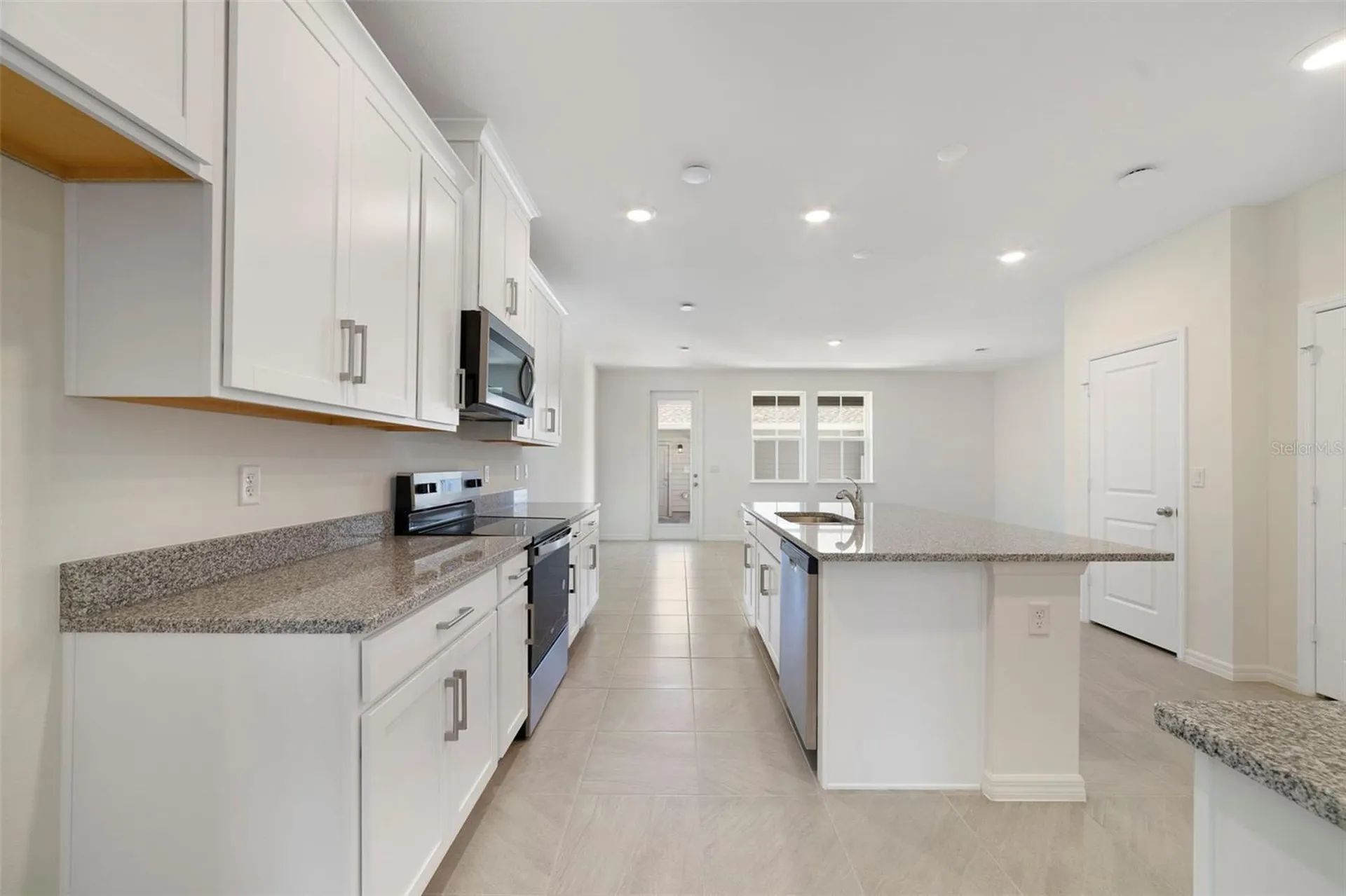 686 Lola Lane Oviedo FL 32765