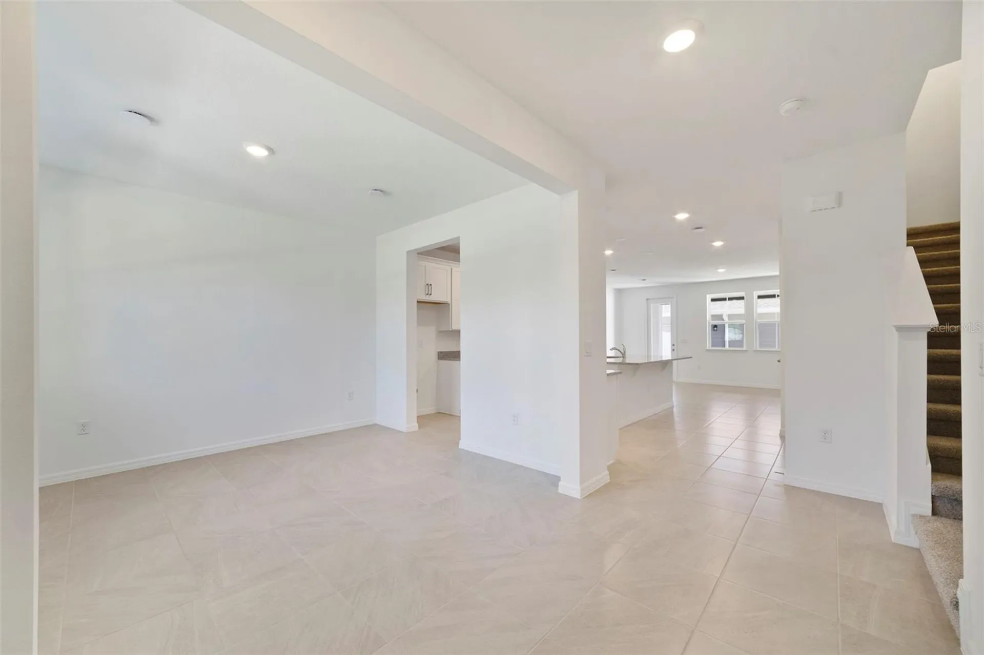 686 Lola Lane Oviedo FL 32765