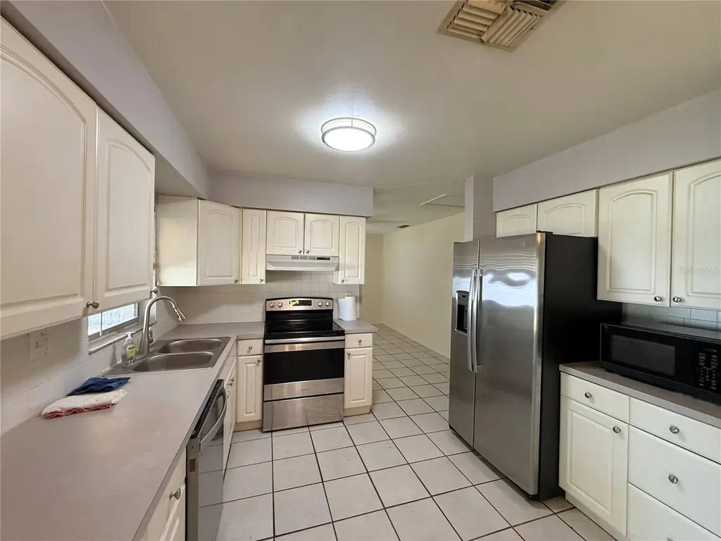 600 6th Avenue SE Largo FL 33771