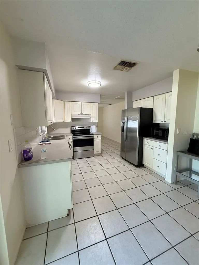 600 6th Avenue SE Largo FL 33771